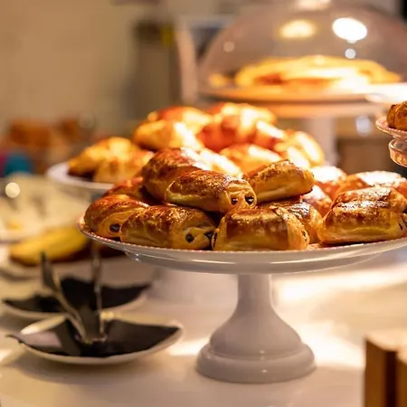 Et La K - Basel Airport 4*