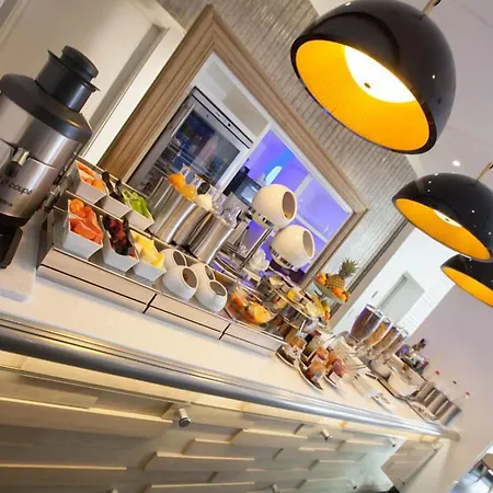 Hotel Et La K - Basel Airport Saint-Louis (Haut-Rhin)