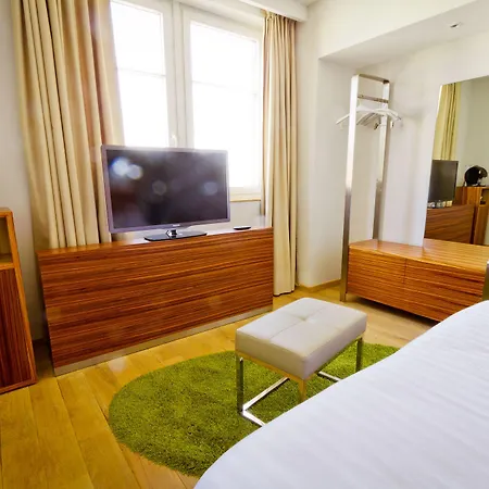 Et La K - Basel Airport Hotel