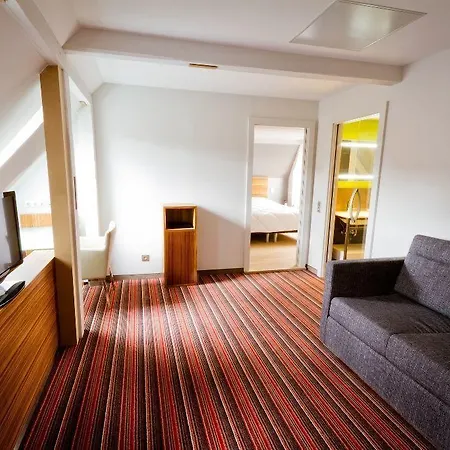 Hotel Et La K - Basel Airport Saint-Louis (Haut-Rhin)