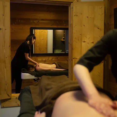 Et La K - Basel Airport