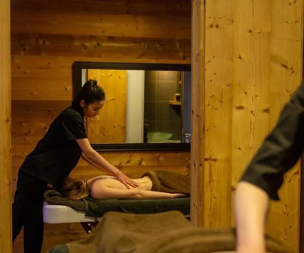 Hotel Et La K - Basel Airport 4*