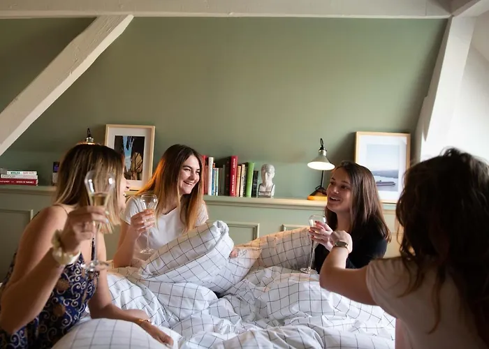 Hotel Et La K - Basel Airport