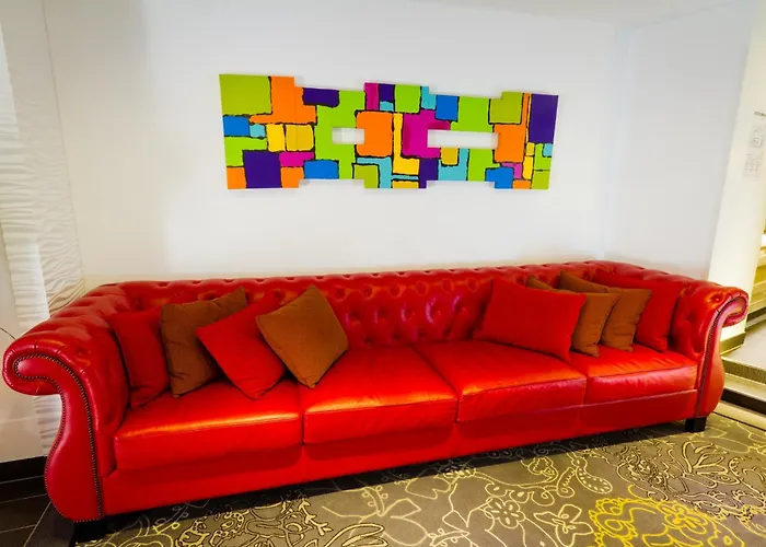 Hotel Et La K - Basel Airport 4*