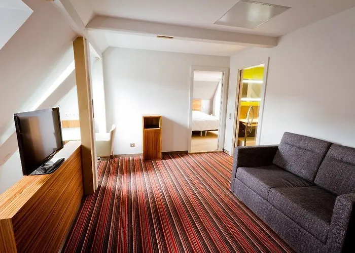 Hotel Et La K - Basel Airport Saint-Louis (Haut-Rhin)