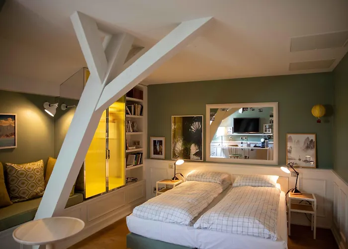 Et La K - Basel Airport Saint-Louis (Haut-Rhin)